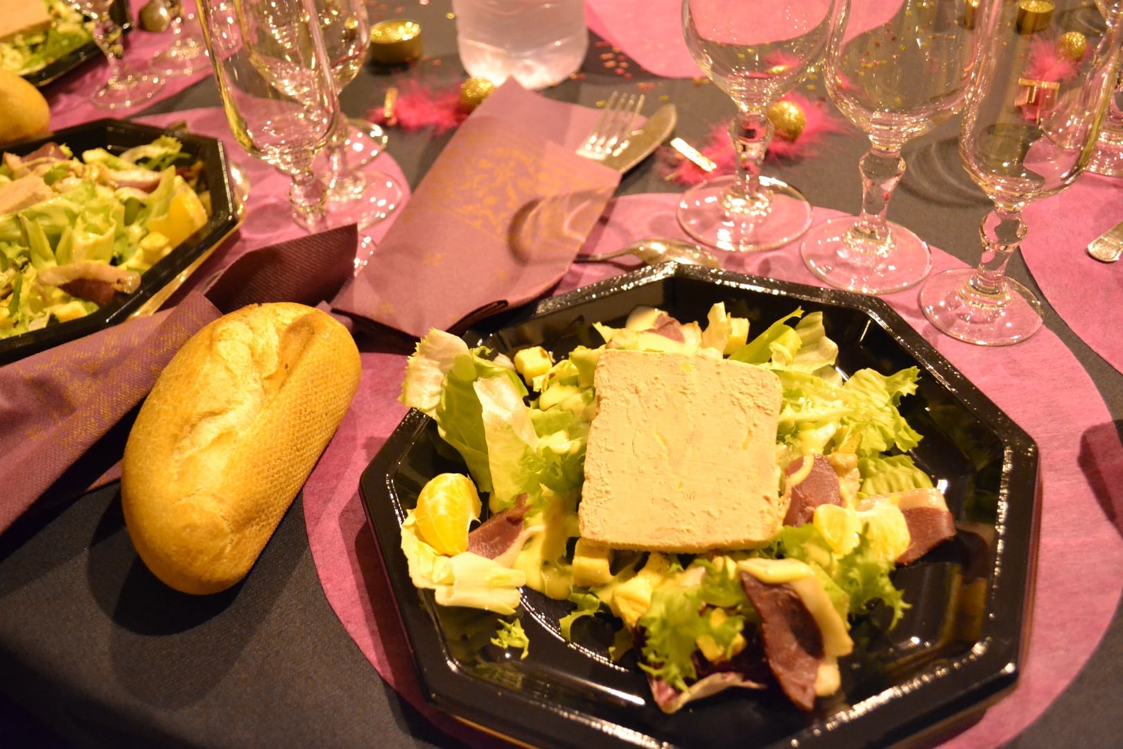Foie gras maison inratable : l’étape que tout le monde bâcle et qui rend la recette divine (ou désastreuse)
